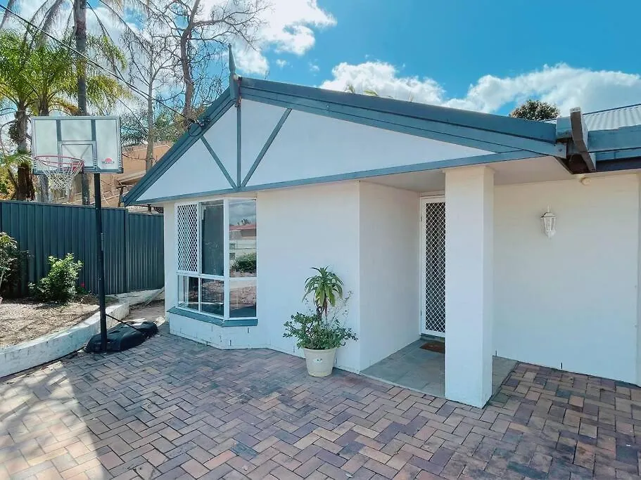Tatil Evi Cheerful 5 Bedroom Holiday Destination Browns Plains